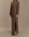 Women’s Oversized Single-Breasted Velour Blazer in Cacao Brown