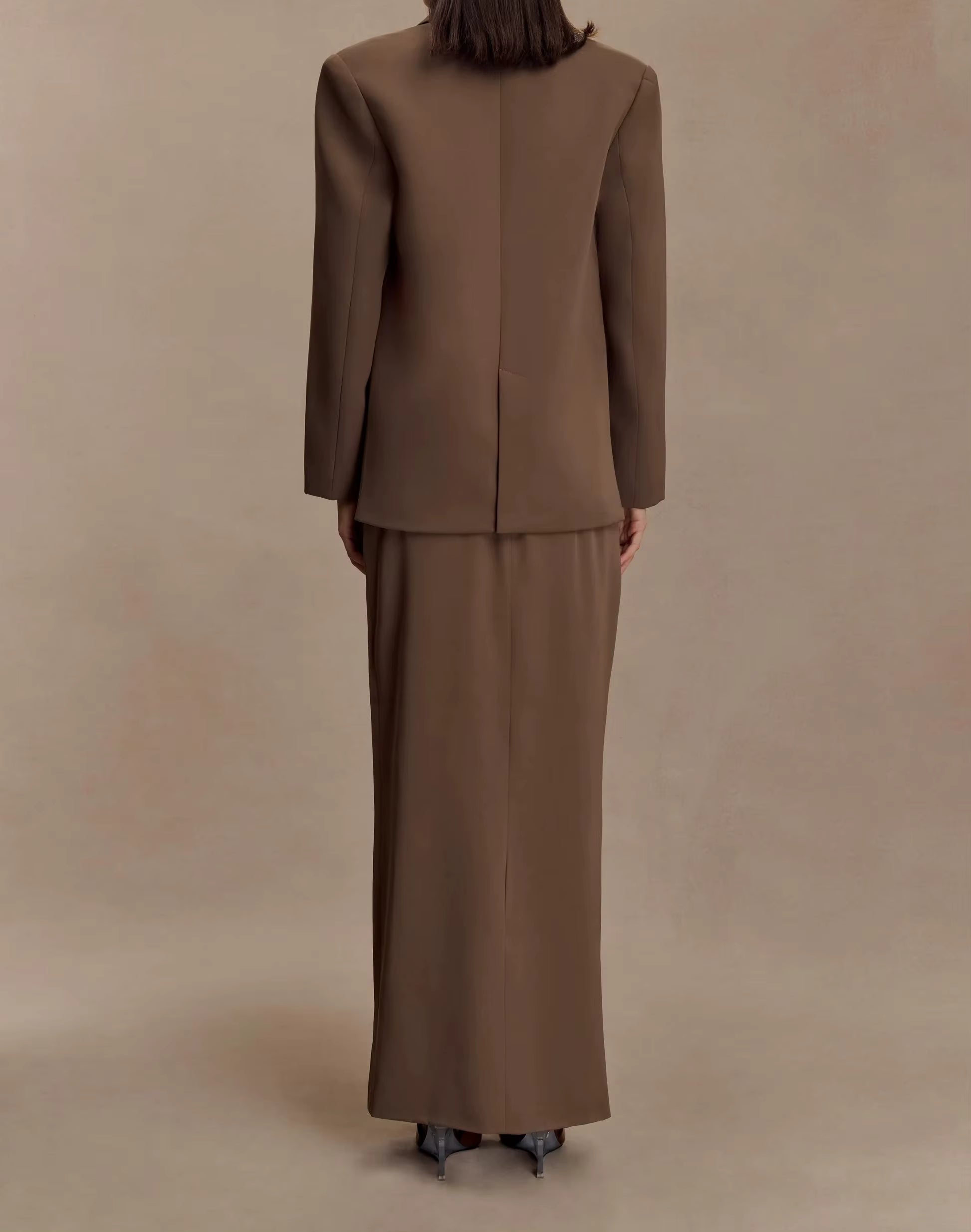 Women’s Oversized Single-Breasted Velour Blazer in Cacao Brown
