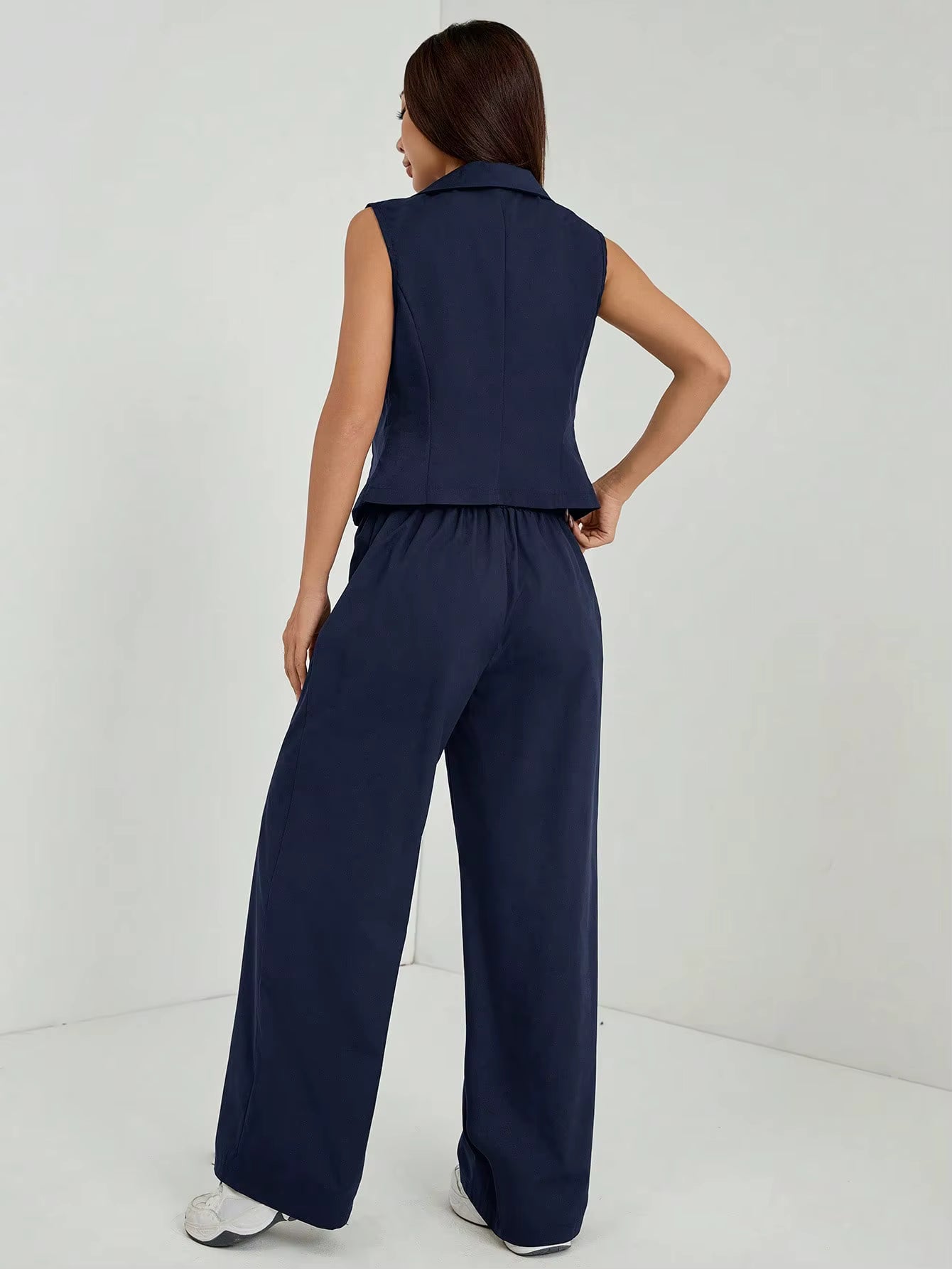 Women’s Sleeveless Blazer & Wide-Leg Trouser Set